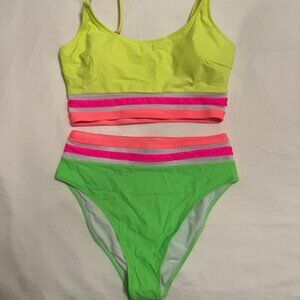 Popvil - NWT - and liner - 2 piece